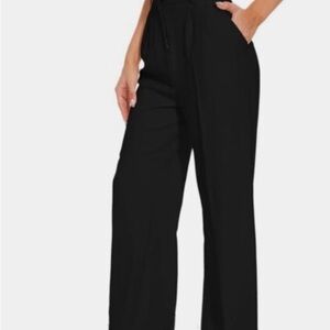 Chic Black Wide-Leg High-Waisted Trousers